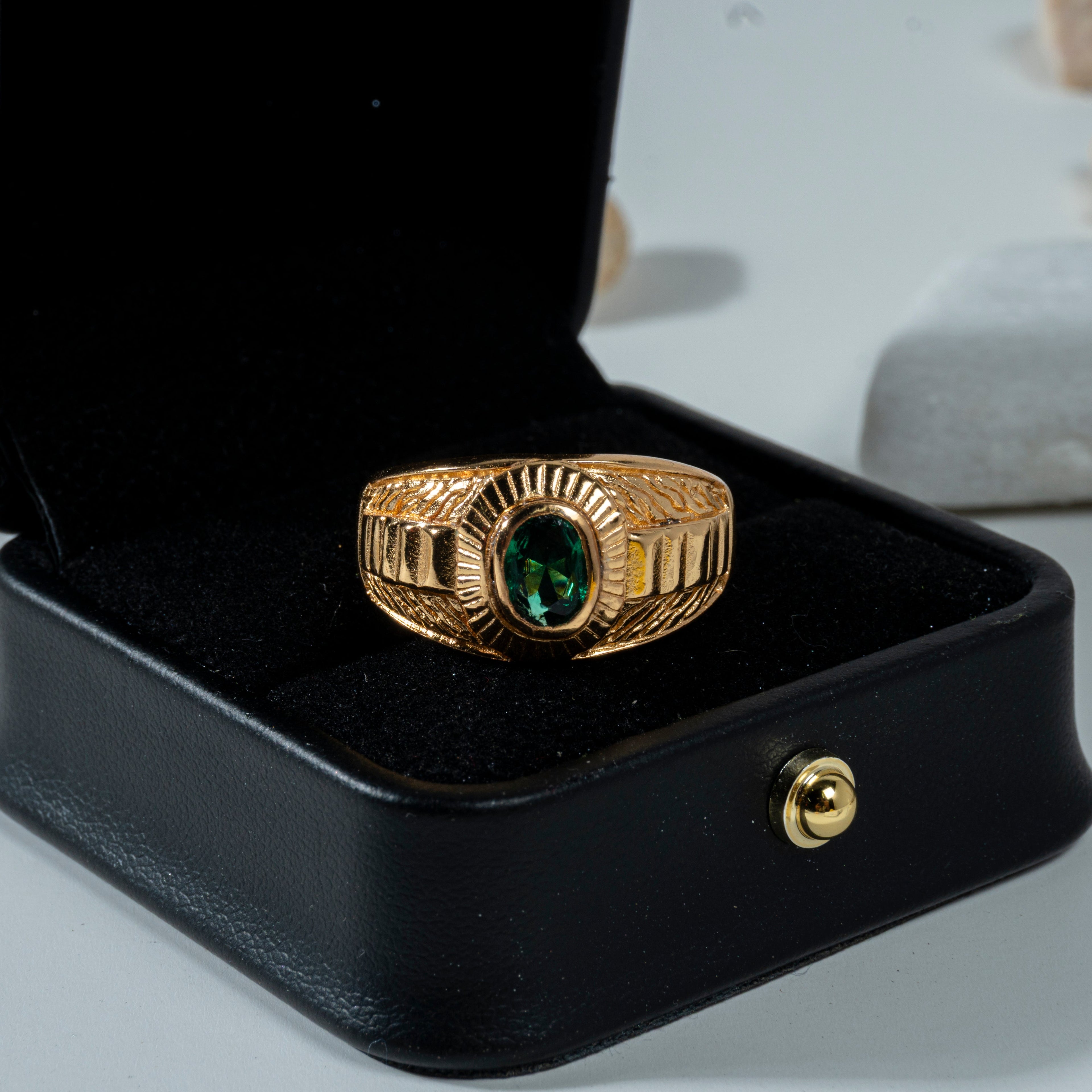 Anillo de Perla Verde en Oro Vermeil sobre Plata 925